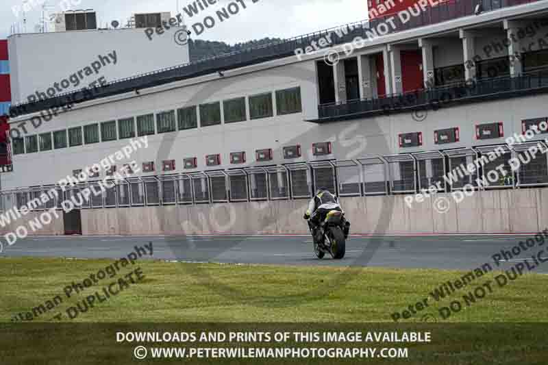 cadwell no limits trackday;cadwell park;cadwell park photographs;cadwell trackday photographs;enduro digital images;event digital images;eventdigitalimages;navarra;no limits trackdays;peter wileman photography;racing digital images;trackday digital images;trackday photos